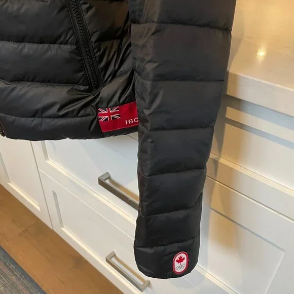 HBC Official Outfitter 2014 Olympics Reversible Down Puffer Jacket Red Black M - Picture 9 of 16